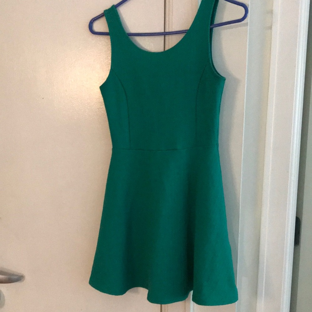 Beautiful Skater-style sun dress!